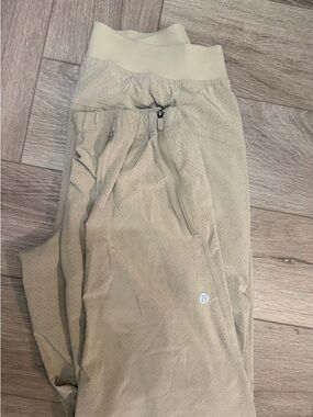 Lululemon Light Beige Perforated Leggings